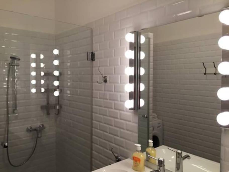 Appartement Trendy Near Basilica With Ac